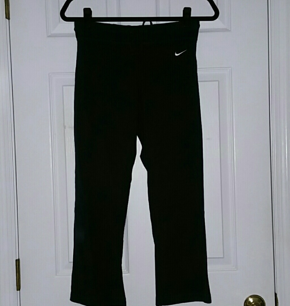 BLACK NIKE SO COMFY ATHLETIC CROP/CAPRI PANTS NAVY 92%COTTON! S VGUC